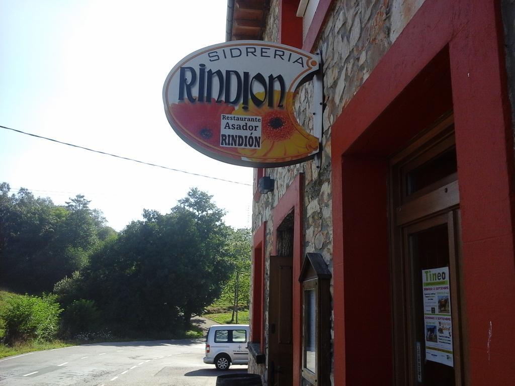 Hotel Asador Rindion Tineo Zewnętrze zdjęcie